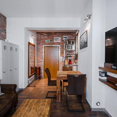 Cinematique - Designer 1Bd On Solunska Apartment София Екстериор снимка