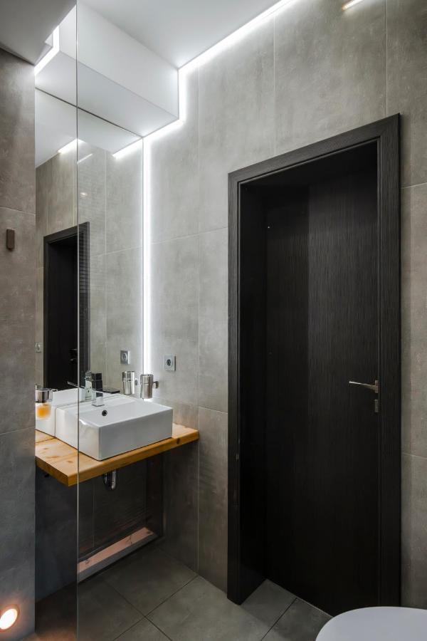 Cinematique - Designer 1Bd On Solunska Apartment София Екстериор снимка